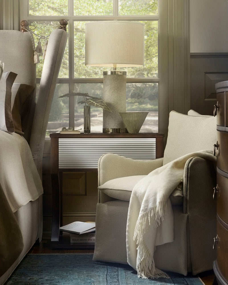 featured column table lamp | home decor