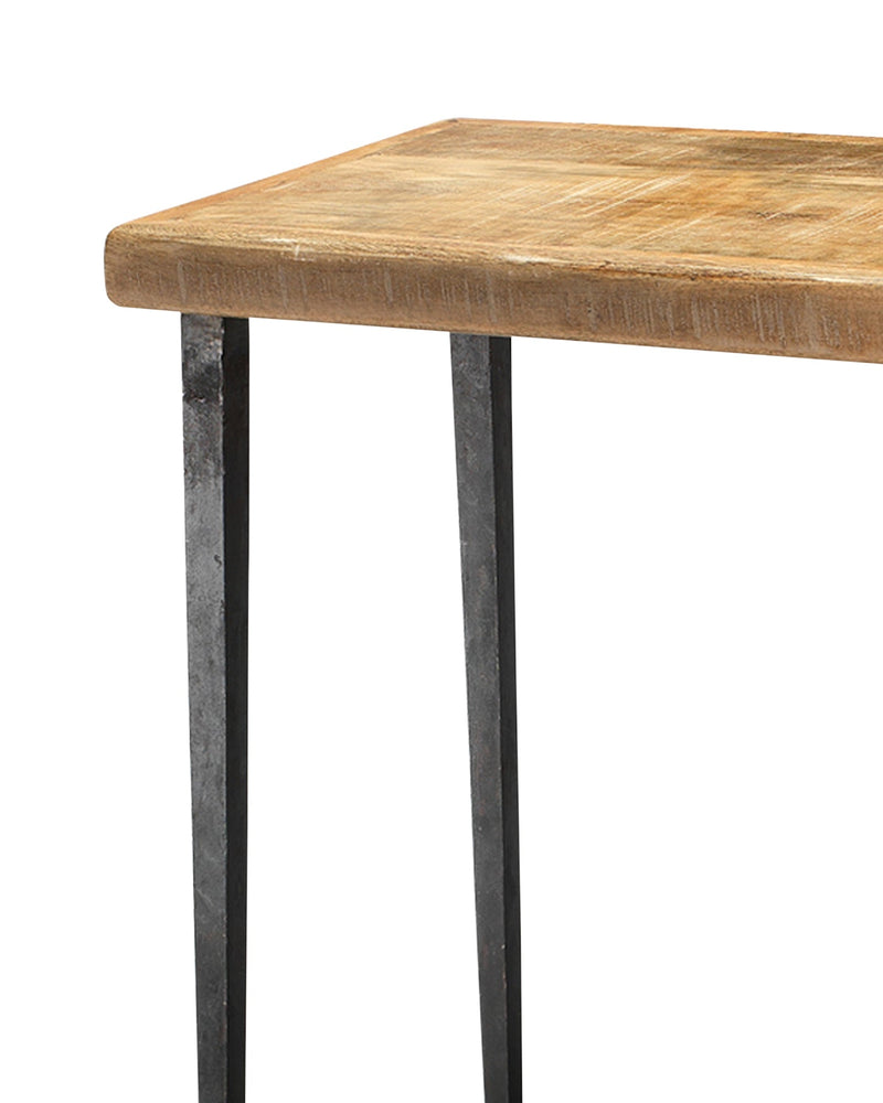 featured farmhouse console table | home decor