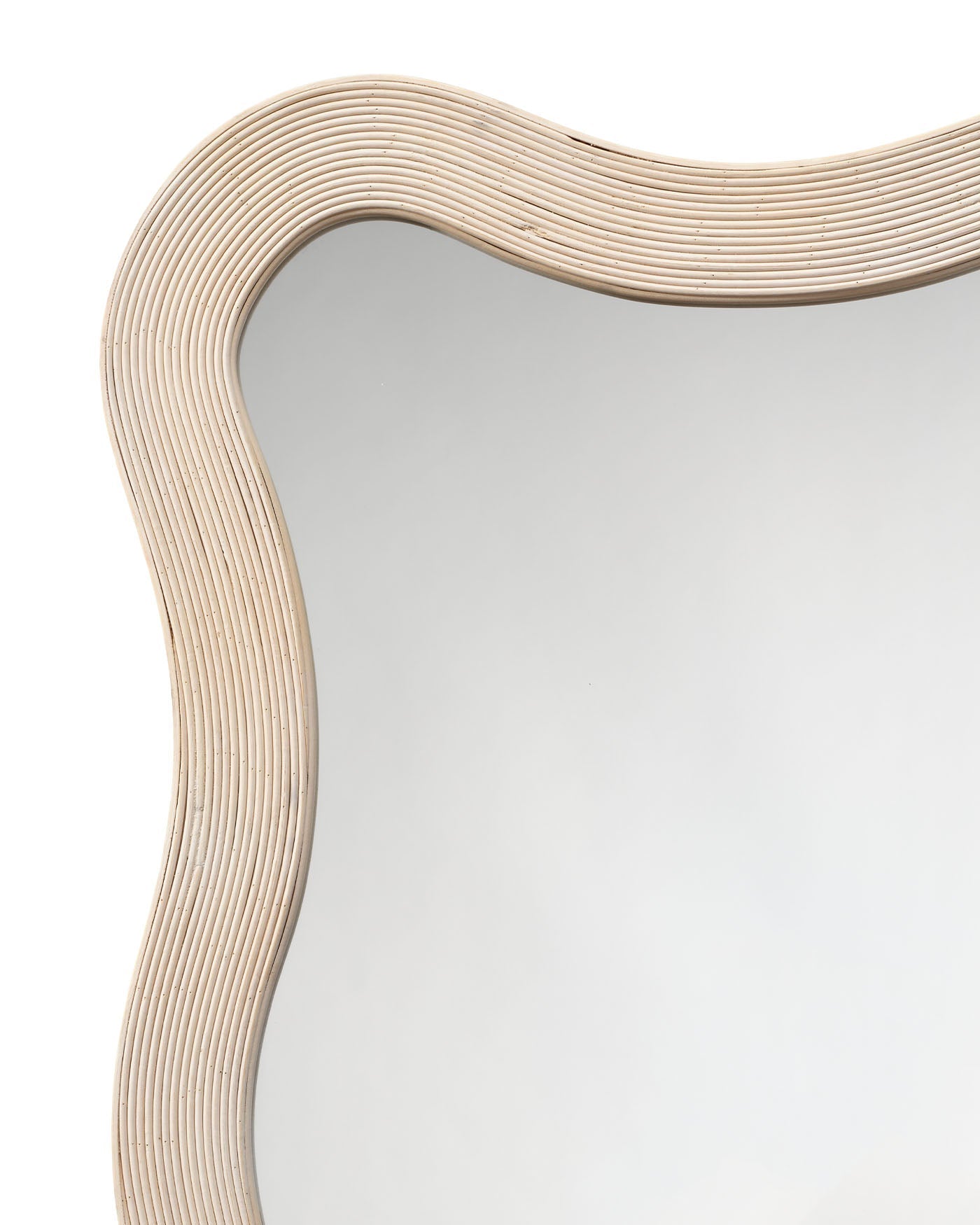 Dali Mirror