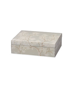 garland box