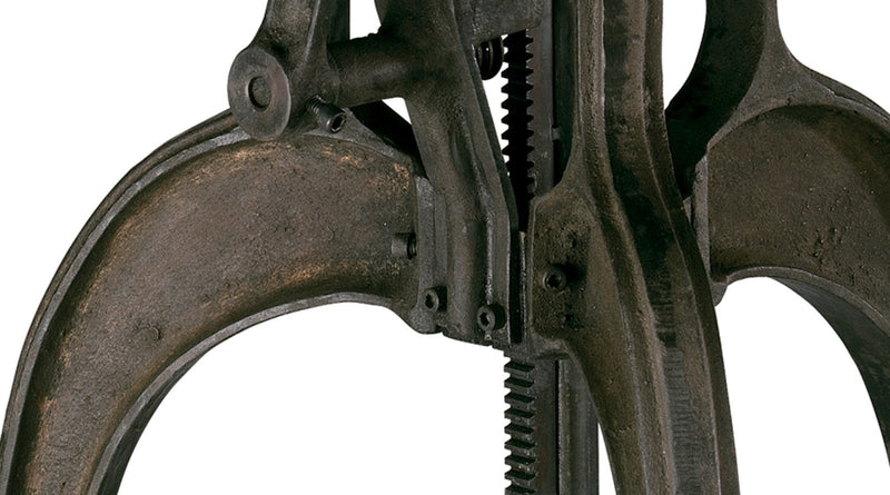 featured americana crank table | home decor